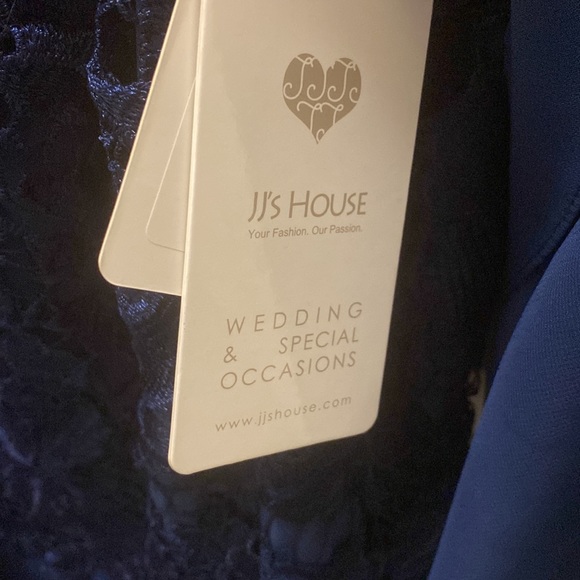 Mother of the Bride dress - Picture 2 of 8